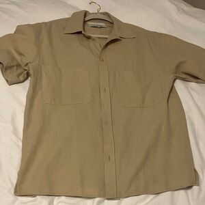 nwot FRAME beige oatmeal short sleeve camp collar woven shirt in milk beige